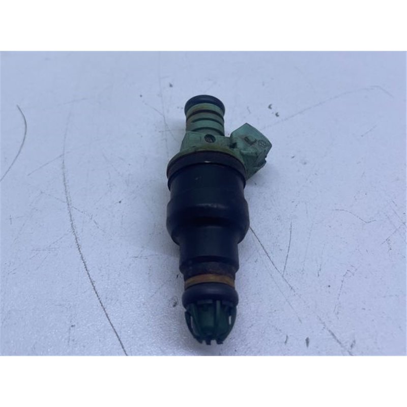 BMW 5 (E39) Porlasztó (1 db)