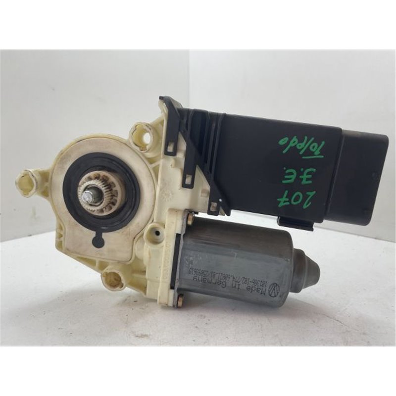 SEAT TOLEDO II (1M2) Jobb első Ablakemelő Motor