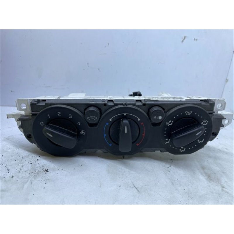 FORD FOCUS II (DA_) Fűtéskapcsoló (manuális klímás)