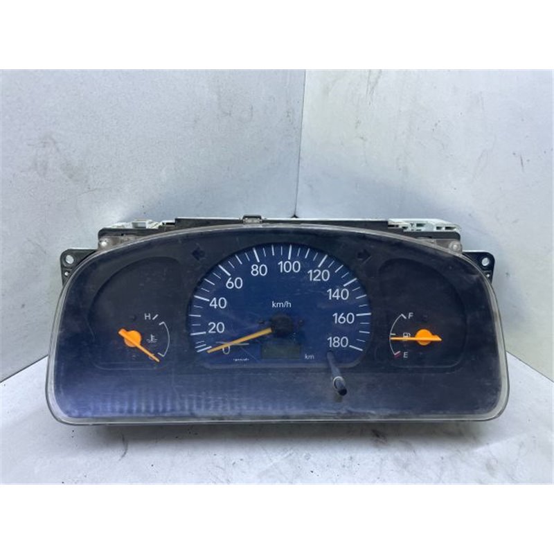 SUZUKI ALTO IV (FF) Kilométeróra