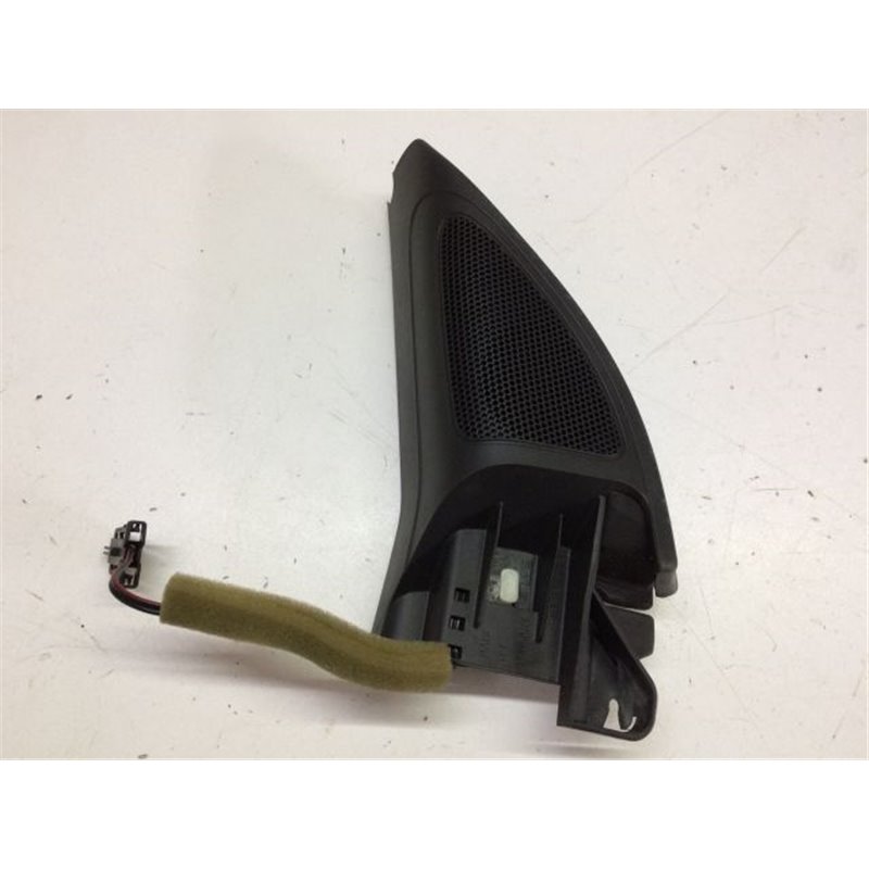 VW GOLF VI (5K1) Bal első Kis Hangszóró Burkolat