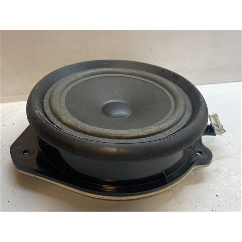 AUDI A4 B6 Hangszóró (Pozíciófüggetlen)