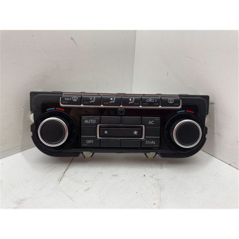 VW GOLF VI (5K1) Fűtéskapcsoló (digit klímás)