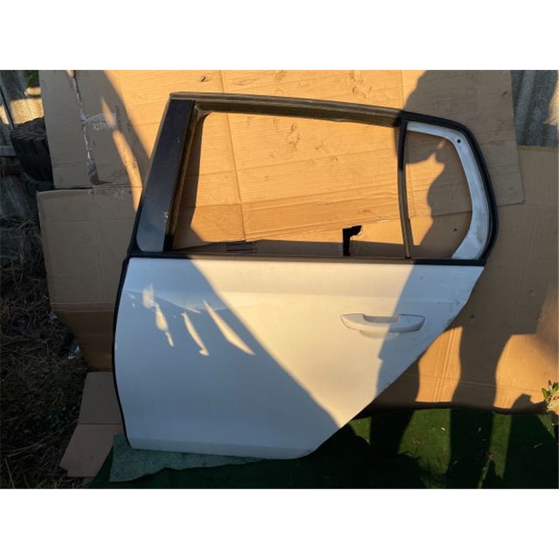 VW GOLF VI (5K1) Bal hátsó Ajtó (Üres lemez)