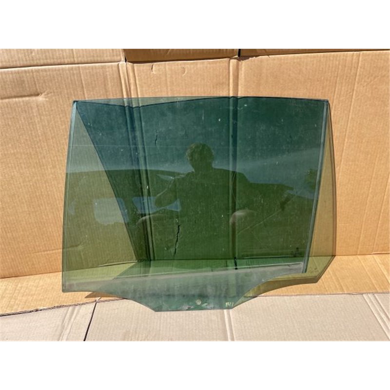 VW GOLF VI (5K1) Bal hátsó Ablak