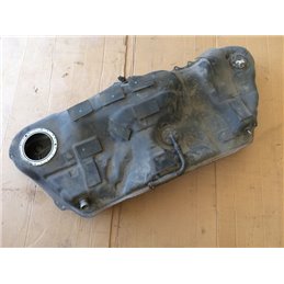 LEXUS IS II (GSE2_, ALE2_, USE2_) Tank