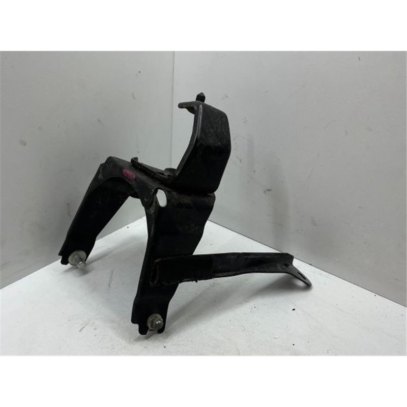 LEXUS IS II (GSE2_, ALE2_, USE2_) ABS / ABR / ESP Pumpa Tartó