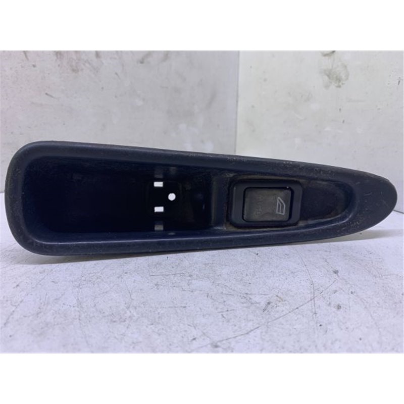 VOLVO S40 I (VS) Bal első Ablakemelő Kapcsoló