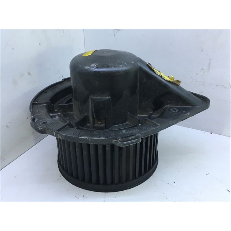 VW PASSAT Variant (3A5, 35I) Fűtőmotor (Nem klímás)