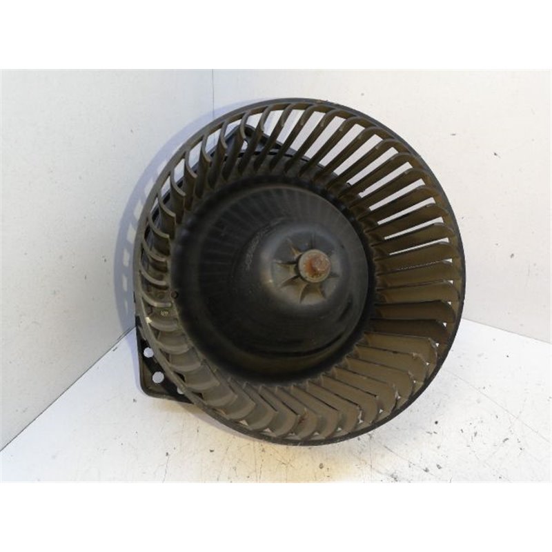 SUZUKI IGNIS I Fűtőmotor (Klímás)