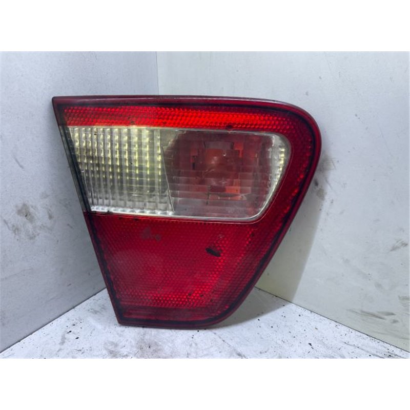 SEAT CORDOBA (6K2) Bal Belső Hátsó Lámpa