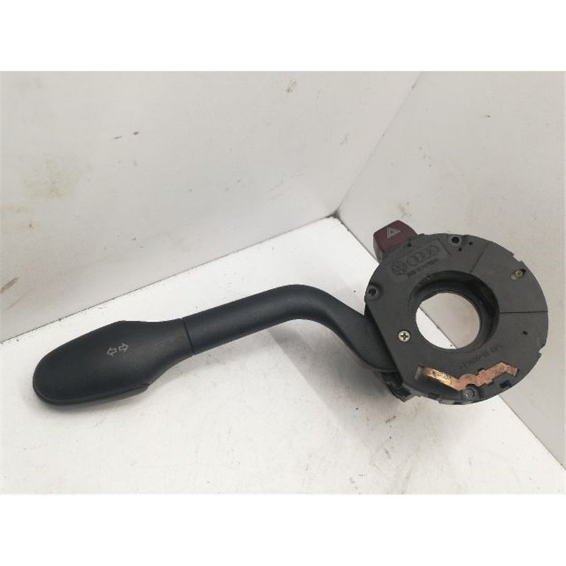 SEAT IBIZA II (6K1) Bal Kormánykapcsoló Irányjelző