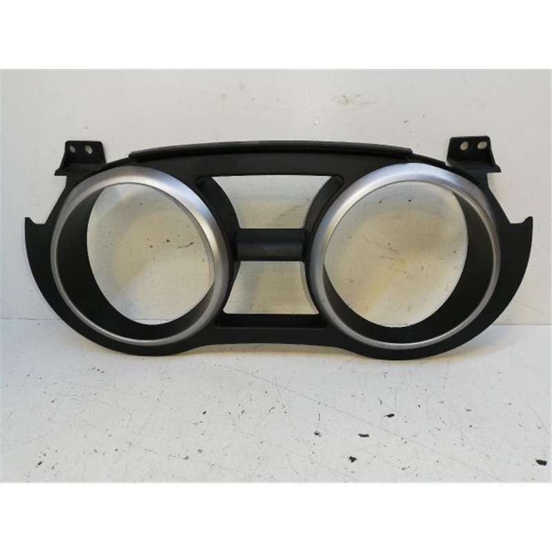 SUZUKI IGNIS I Kilométeróra Keret