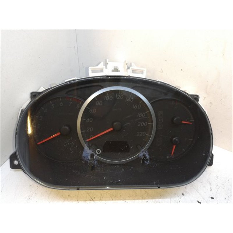 MAZDA 5 Kilométeróra