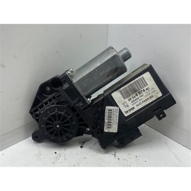 PEUGEOT 307 SW (3H) Jobb első Ablakemelő Motor