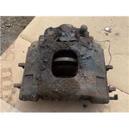 MERCEDES-BENZ M-CLASS (W163) Jobb első Féknyereg Munkahengerrel