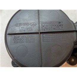 HYUNDAI i30 (GD) Pohártartó