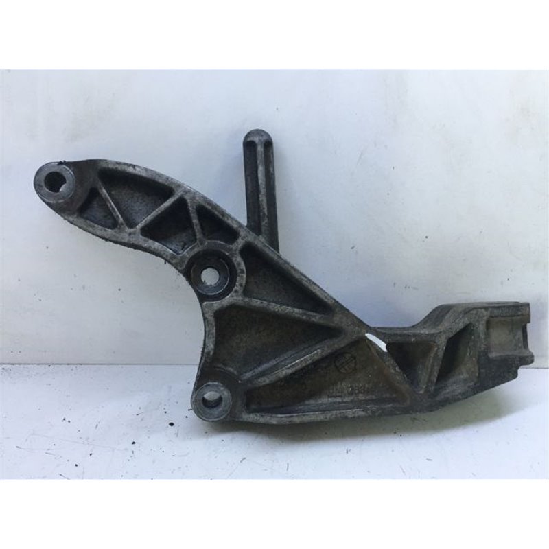 OPEL ZAFIRA B (A05) Motor Tartó Bak (Pozíciófüggetlen)