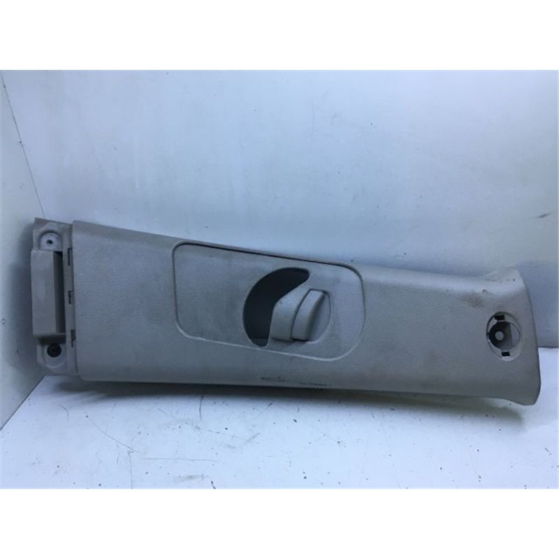 KIA MAGENTIS (MG) Jobb B Oszlop Burkolat