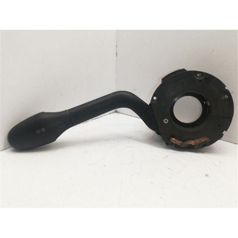 SEAT IBIZA II (6K1) Bal Kormánykapcsoló Irányjelző