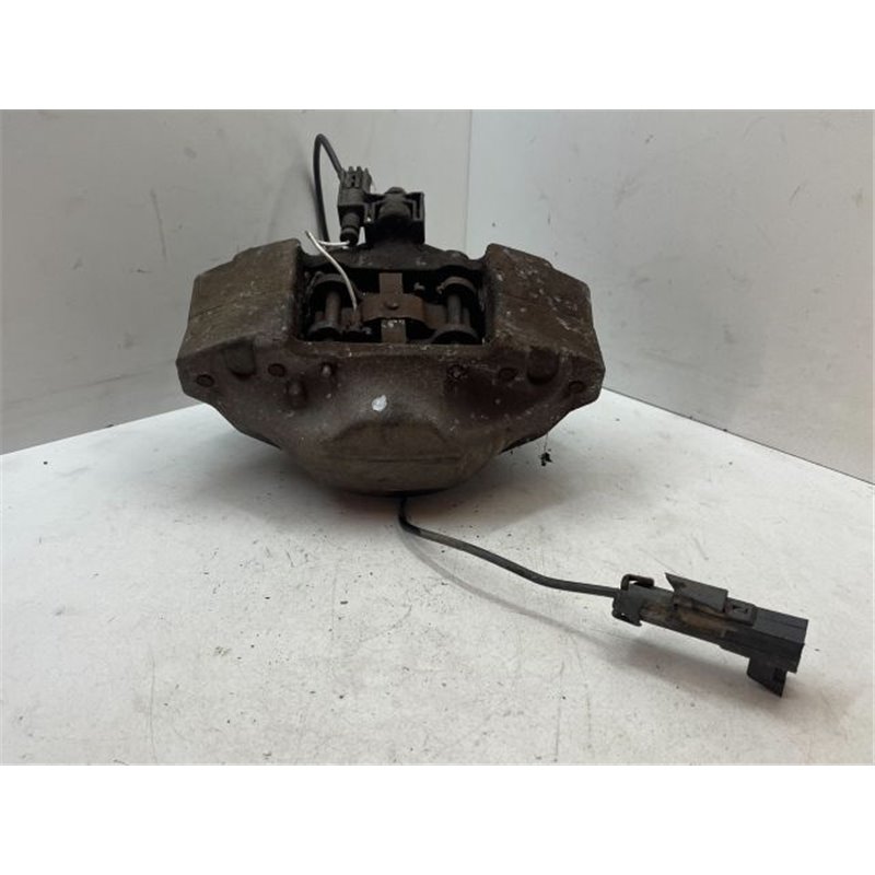 MERCEDES-BENZ M-CLASS (W163) Jobb hátsó Féknyereg Munkahengerrel