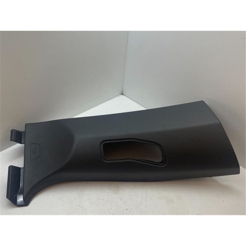 VOLVO C30 Jobb B Oszlop Burkolat