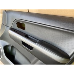 SUZUKI GRAND VITARA II (JT) Jobb első Ajtó Kárpit