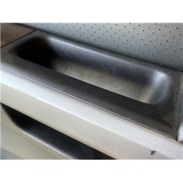 SUZUKI GRAND VITARA II (JT) Jobb hátsó Ajtó Kárpit