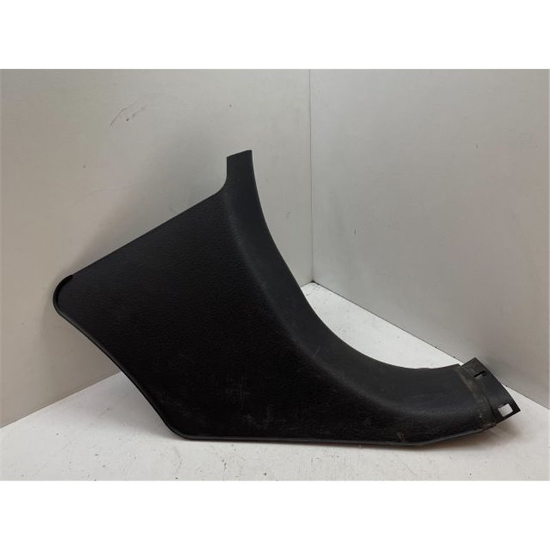 SUZUKI GRAND VITARA II (JT) Jobb első Belső Küszöb Burkolat