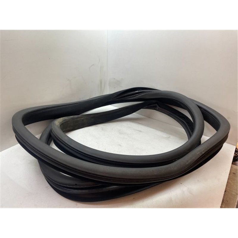 MERCEDES-BENZ M-CLASS (W164) Jobb hátsó Gumikéder