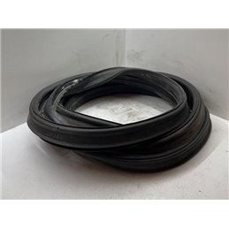 MERCEDES-BENZ M-CLASS (W164) Csomagtérajtó Gumikéder