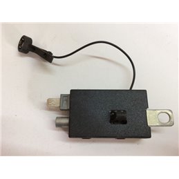 VOLVO C30 Antenna Erősítő