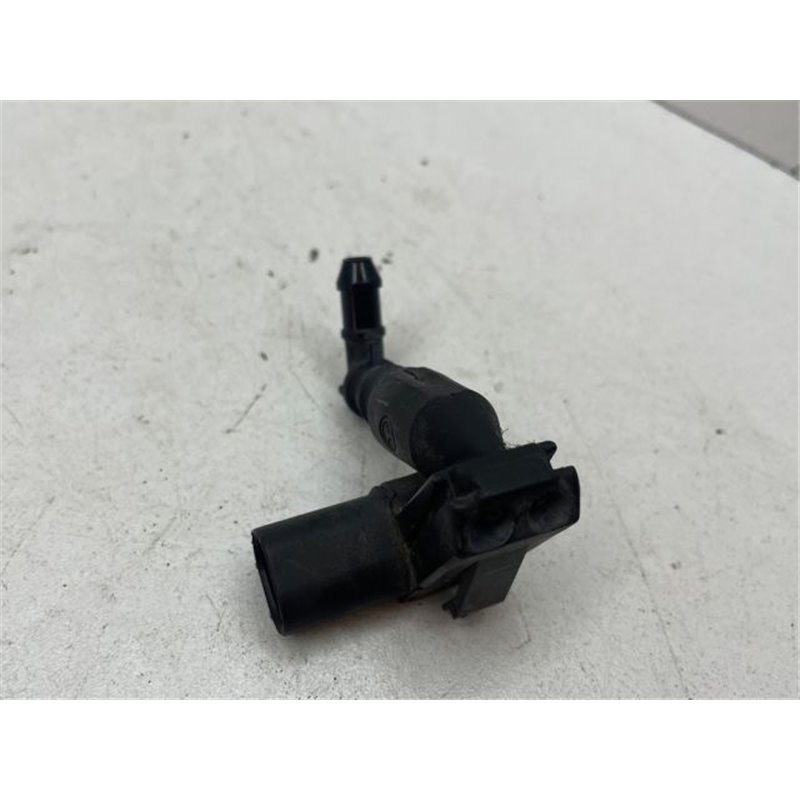 MERCEDES-BENZ M-CLASS (W164) Jobb Fényszórómosó Fúvóka