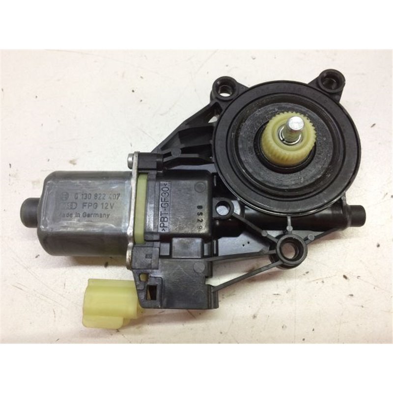 FORD FIESTA VII Jobb első Ablakemelő Motor
