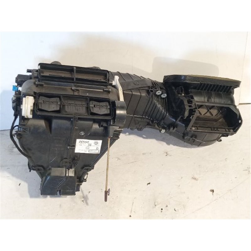 VW PASSAT B6 Fűtés Box