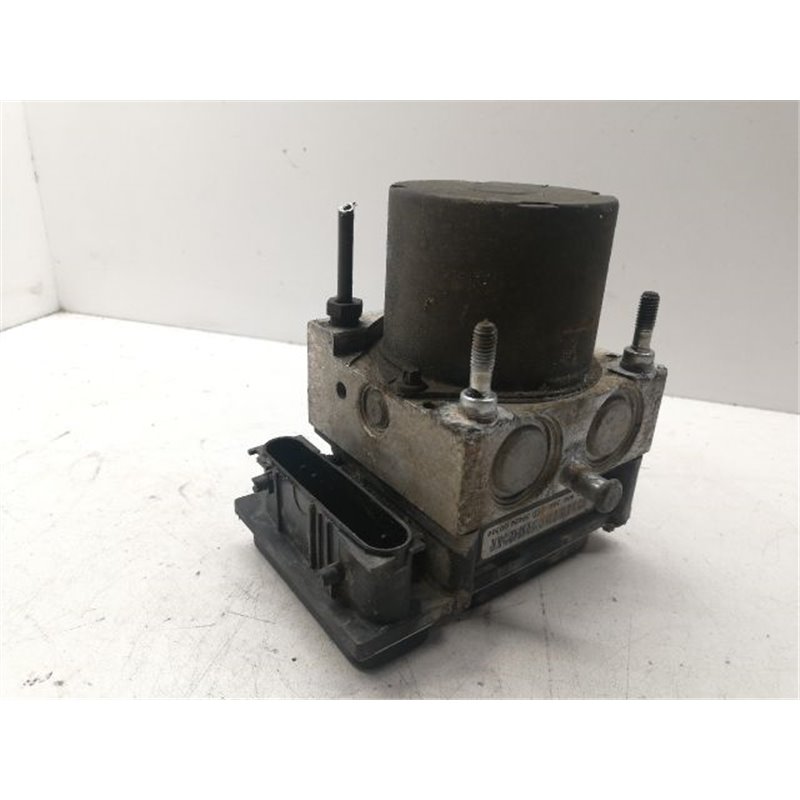 NISSAN PRIMERA (P12) ABS Kocka