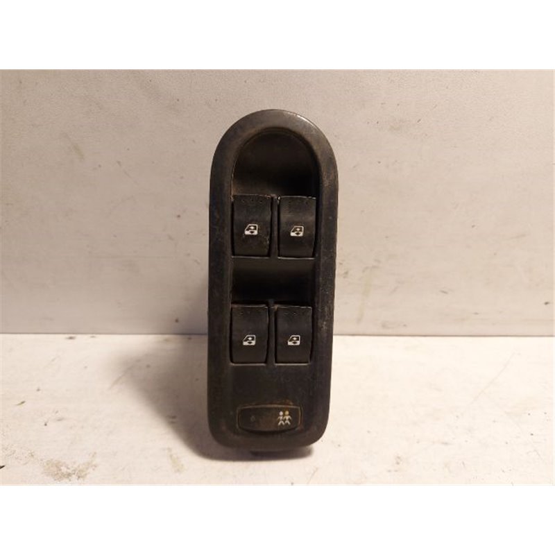 RENAULT MEGANE II (BM0/1_, CM0/1_) Bal első Ablakemelő Kapcsoló