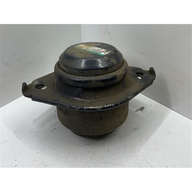 MERCEDES-BENZ M-CLASS (W164) Motor Tartó Bak Jobb