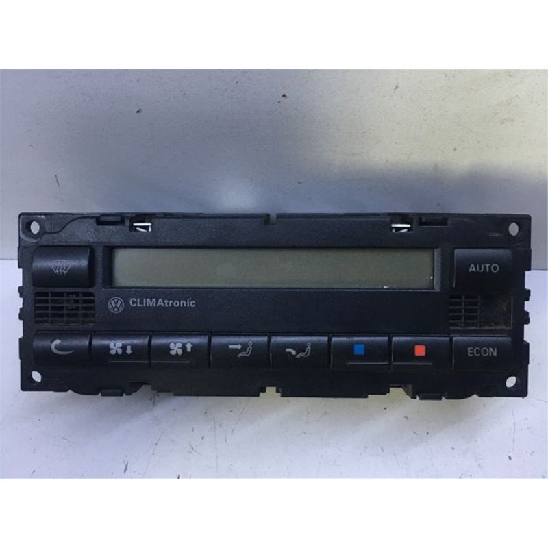 VW PASSAT (3B2) Fűtéskapcsoló (digit klímás)