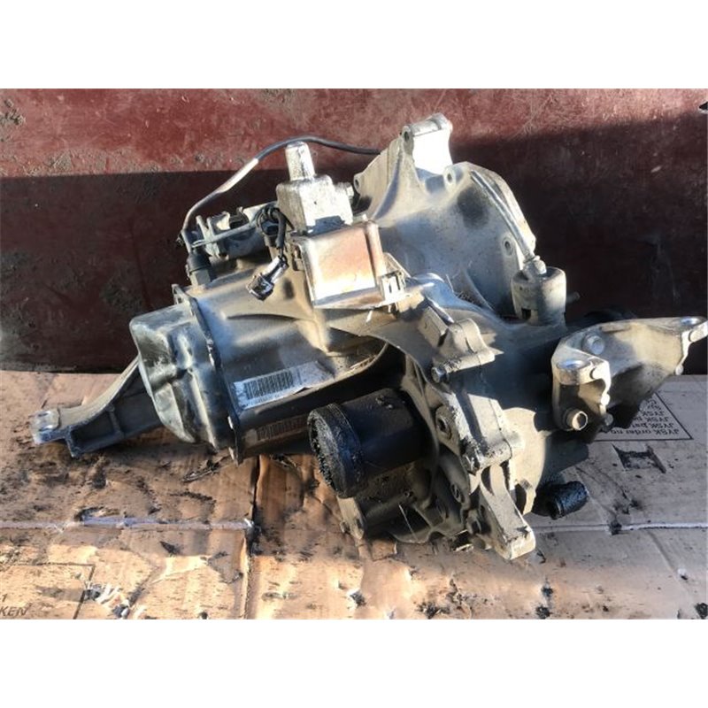 SUZUKI SWIFT II Ferdehátú (EA, MA) Váltó (Mechanikus)