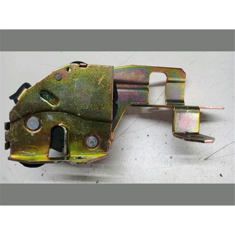 VW TOUAREG (7LA, 7L6, 7L7) Csomagtérajtó Zárszerkezet