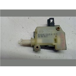 VW TOUAREG (7LA, 7L6, 7L7) Központizár Motor Csomagtérajtó