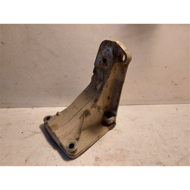 SEAT CORDOBA (6K2) Motor Tartó Bak (Fém)