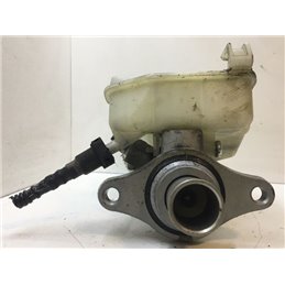 FORD FIESTA V Fékrásegítő