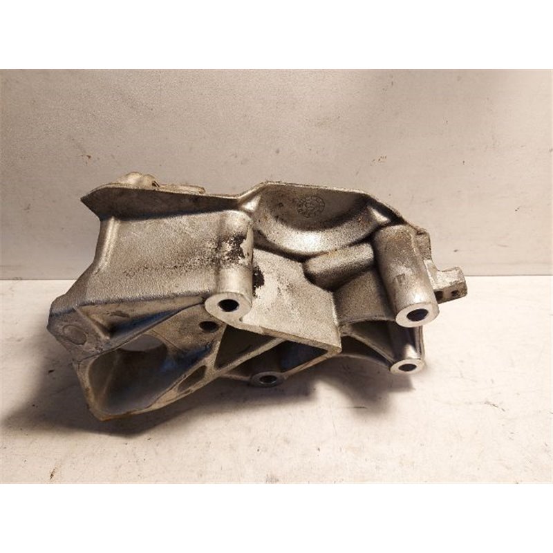 PEUGEOT 607 (9D, 9U) Motor Tartó Bak (Fém)