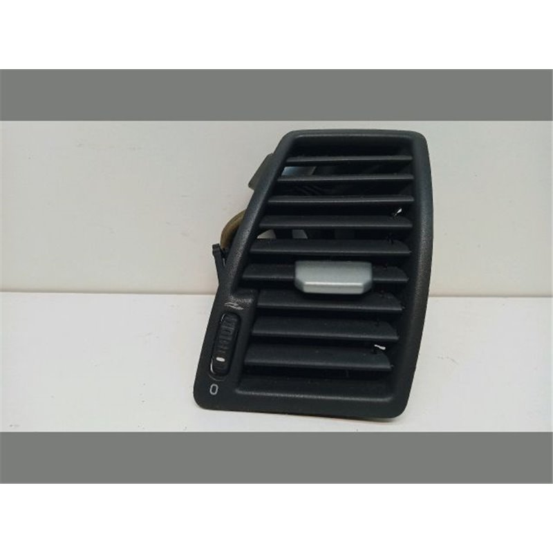 VOLVO XC90 Jobb Szellőző