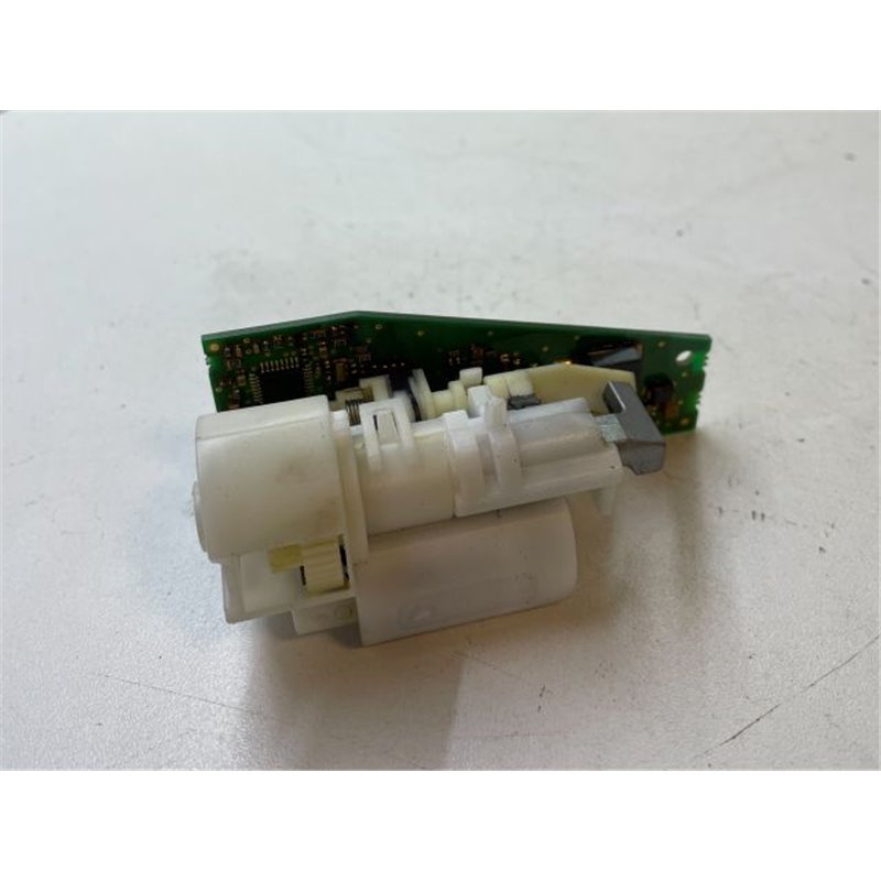 BMW 1 (E87) Kormányzár (Elektromos)