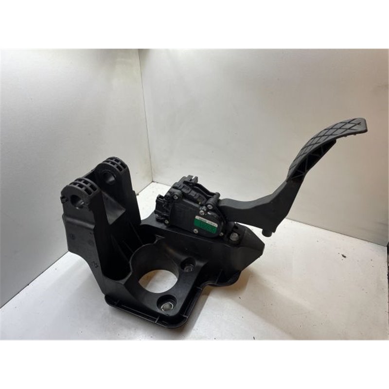 SEAT IBIZA IV (6J5) Gázpedál (Elektromos)