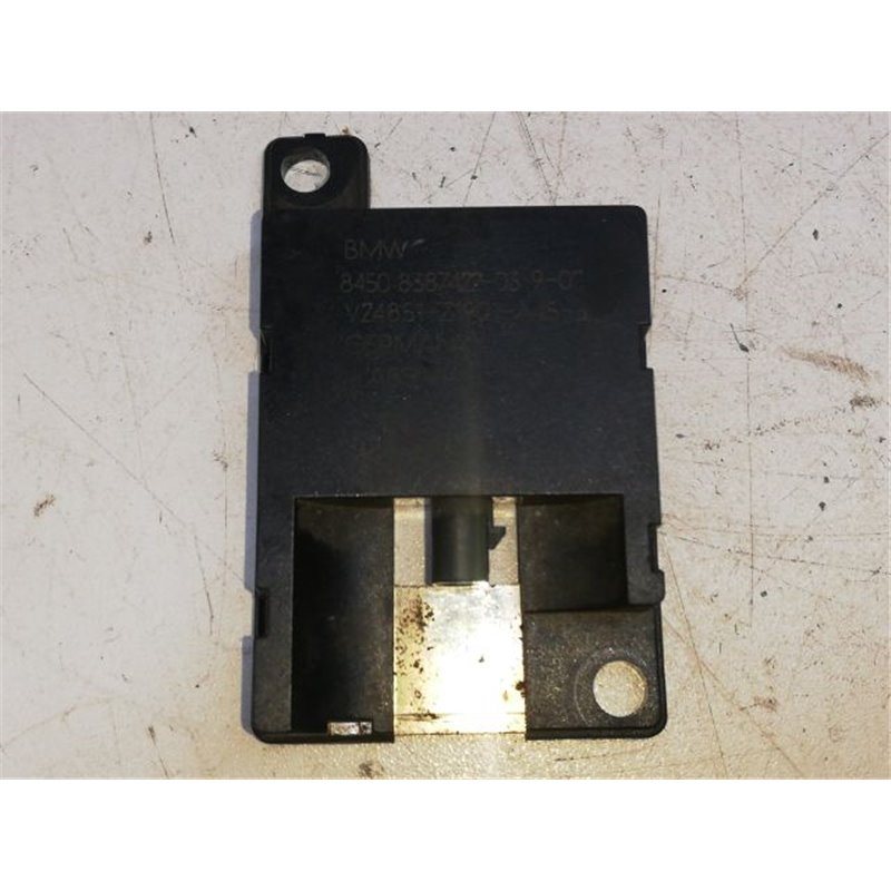 BMW 7 (E65, E66, E67) Antenna Erősítő