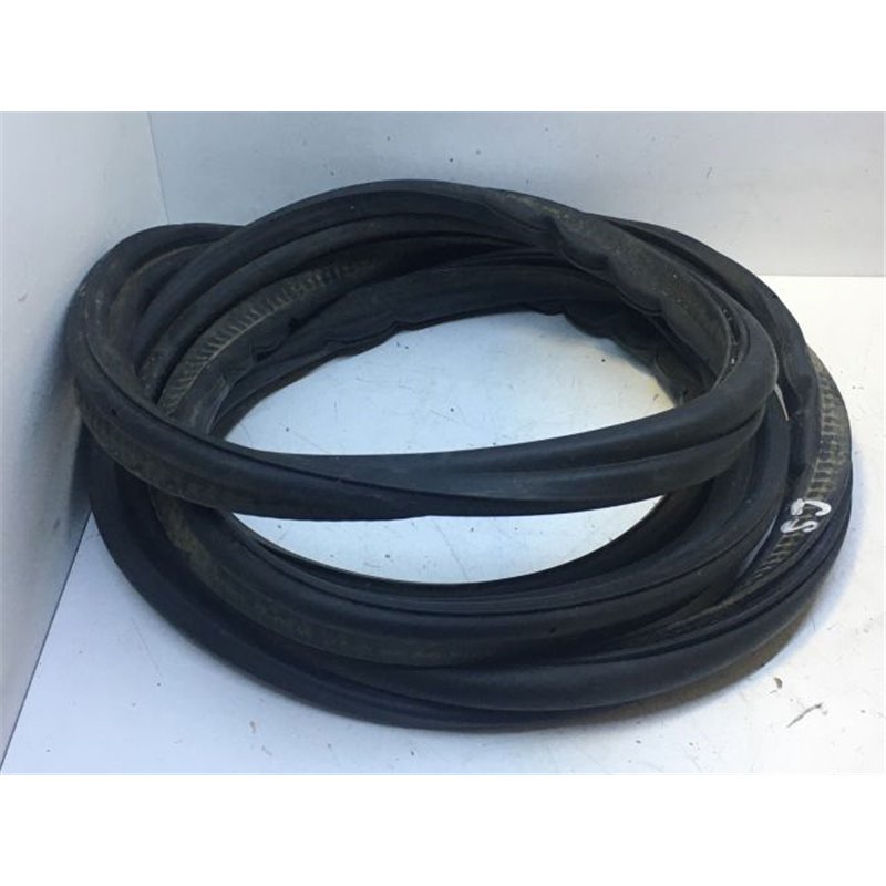 BMW 1 (E87) Csomagtérajtó Gumikéder